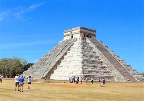  ¿Qué historias de los pueblos ancestrales pueden iluminar nuestro camino? ¡Descubre la magia del Kukulcán y la creación del mundo!